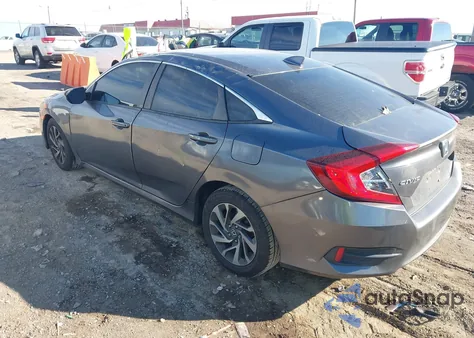 2018 Honda Civic Ex z USA, uszkodzony, nr VIN 19XFC2F74JE039345
